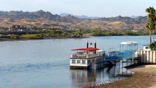 things to do in laughlin