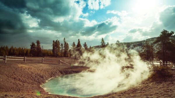 things to do in yellowstone