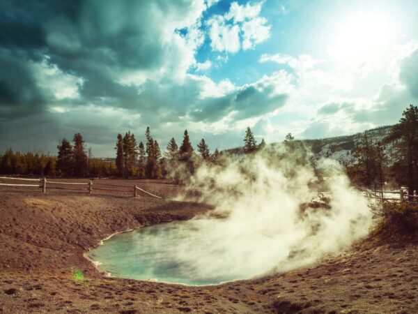 things to do in yellowstone